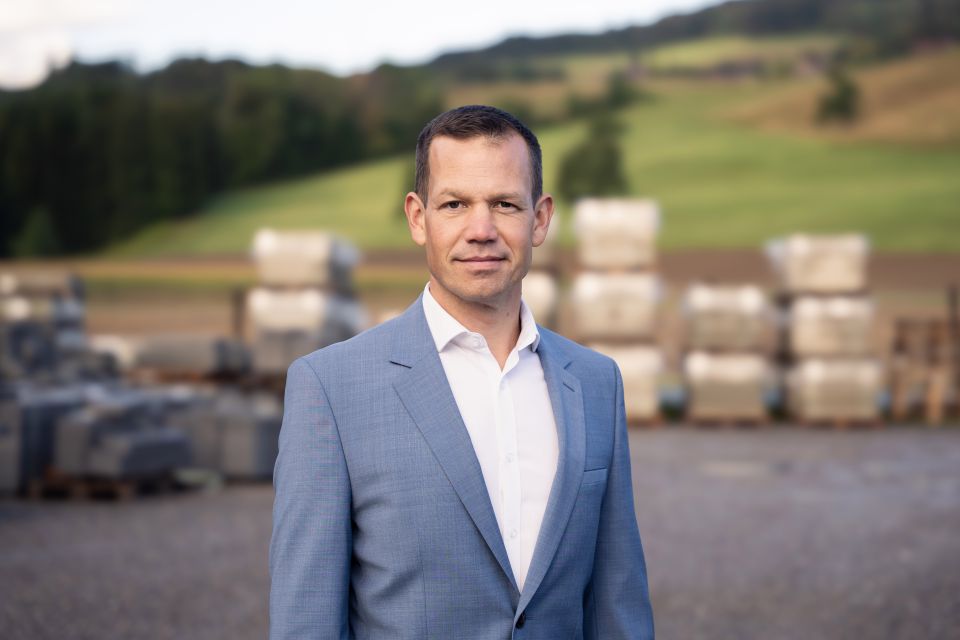 Dominik Marti wird neuer Geschäftsführer der Tschümperlin AG, Baustoffe